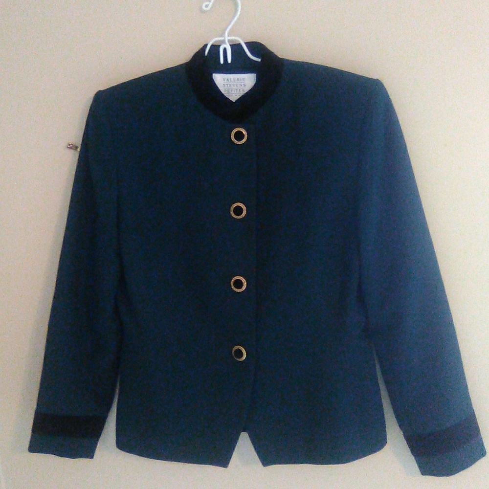 Valerie Stevens Blazer and skirt